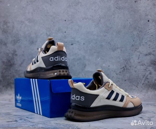 Кроссовки весенние мужские Adidas 41/46