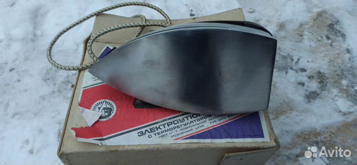 Утюг новый советских времён