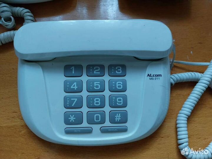Стационарный телефон новый