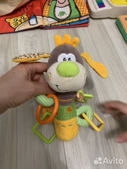 Пакет игрушек на возраст от 0 до года