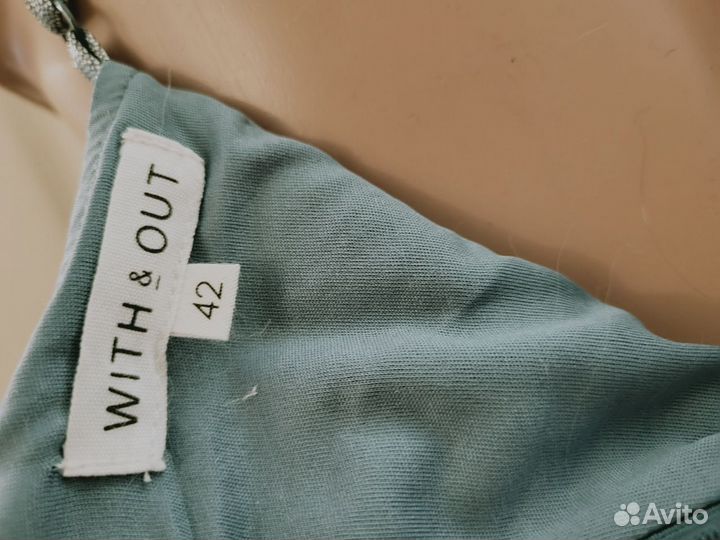 Серебристое платье 42рр