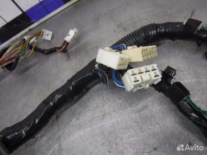 Жгут проводов панели приборов Mitsubishi Pajero
