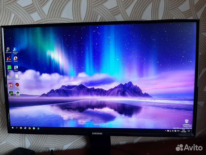 Монитор Samsung 24