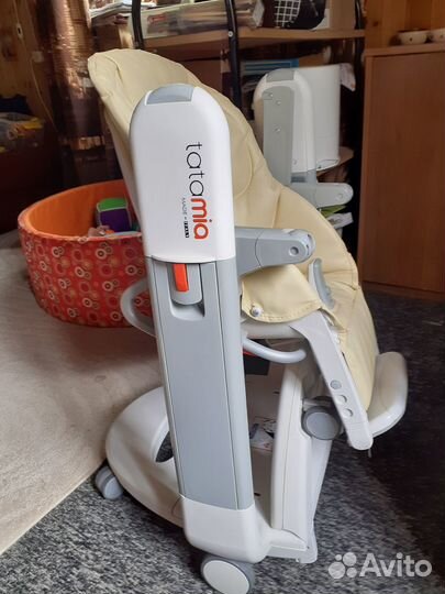 Продаю детский стульчик люльку Peg Perego tatamia