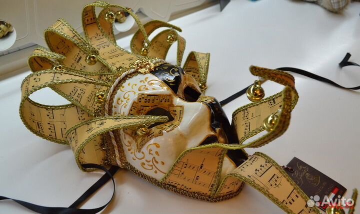 201827 Маска La gioia 320C Jolly Rene