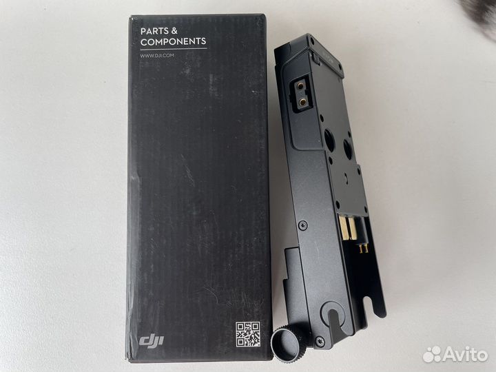 DJI Ronin itelligent battery power distributor