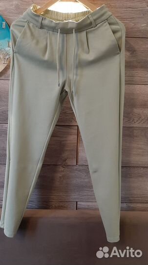 Спортивные брюки