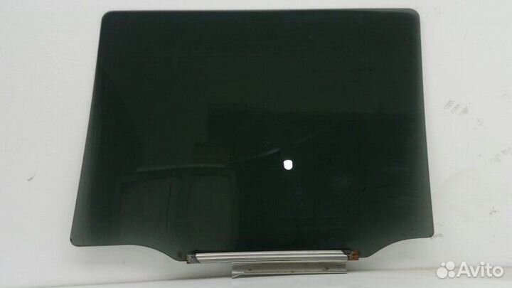 Стекло двери заднее правое Suzuki Wagon R MH23S