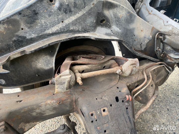 Рычаги передние Cadillac Fleetwood