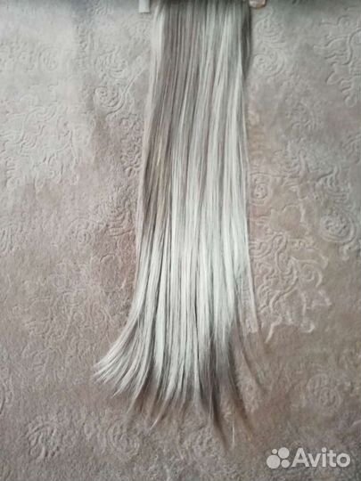 Хвост на заколке