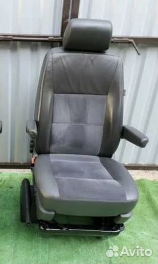 Сиденье фольксваген т5