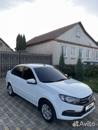 LADA Granta 1.6 МТ, 2018, 80 000 км