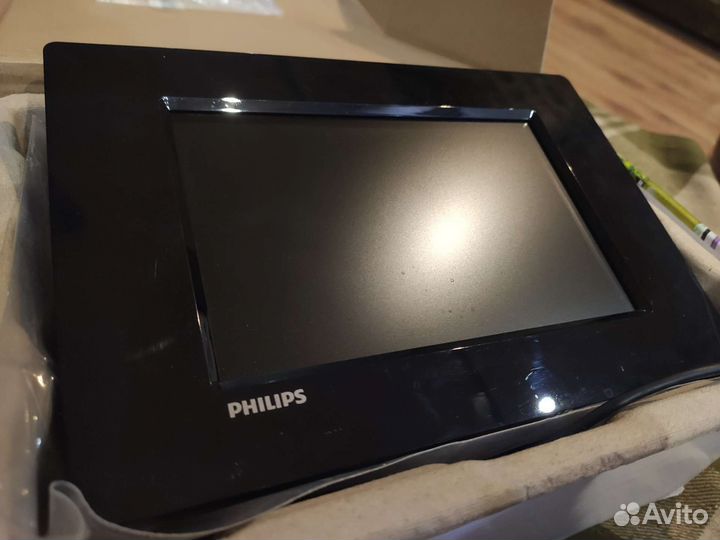 Цифровая фоторамка Philips 7