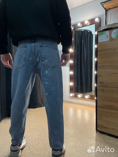 Джинсы