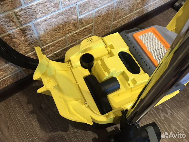 Пылесос Karcher DS 6