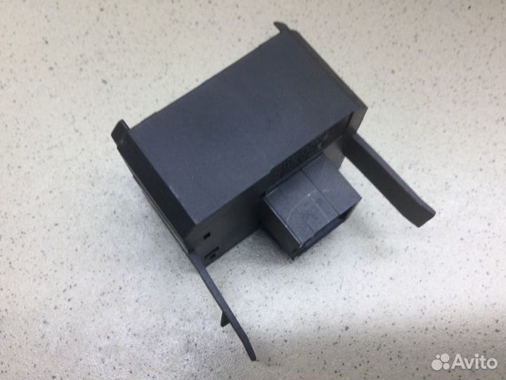 Кнопка корректора фар Volkswagen Caddy BST 2008