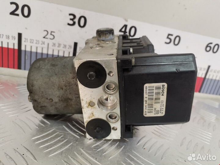 Блок ABS Volkswagen Passat B5 2001 4B0614517J
