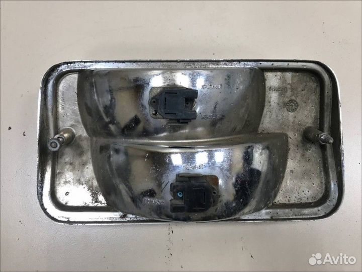 Фонарь правый LADA 2103