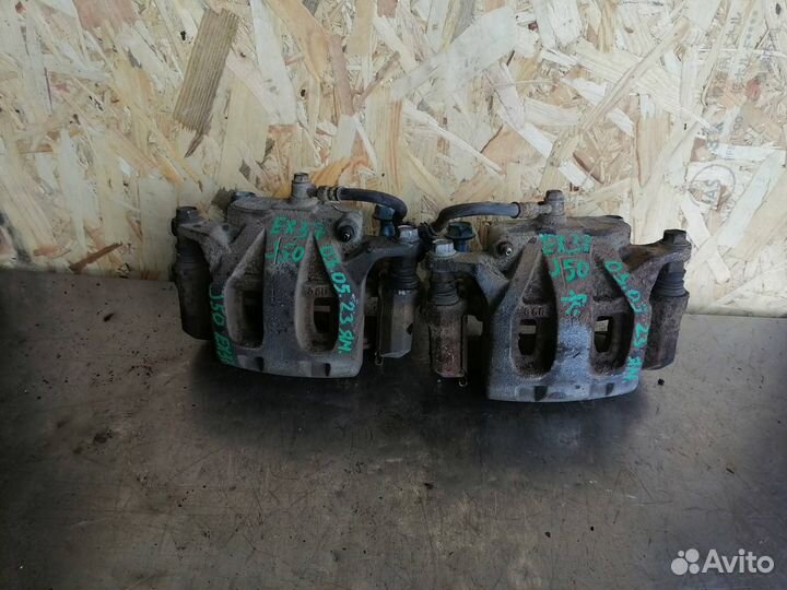 Суппорт тормозной передний Infiniti Ex35 J50 2009