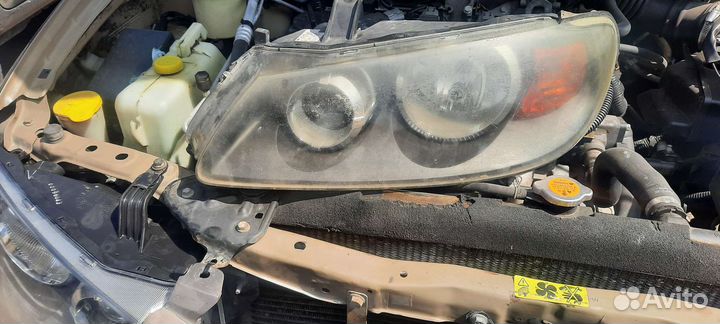 Фара на nissan almera