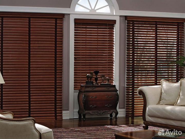 Деревянные жалюзи 50 мм на кухню