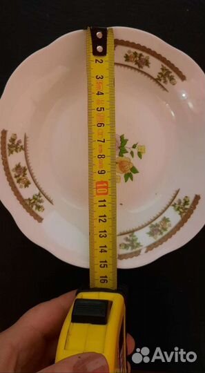 Тарелки десертные