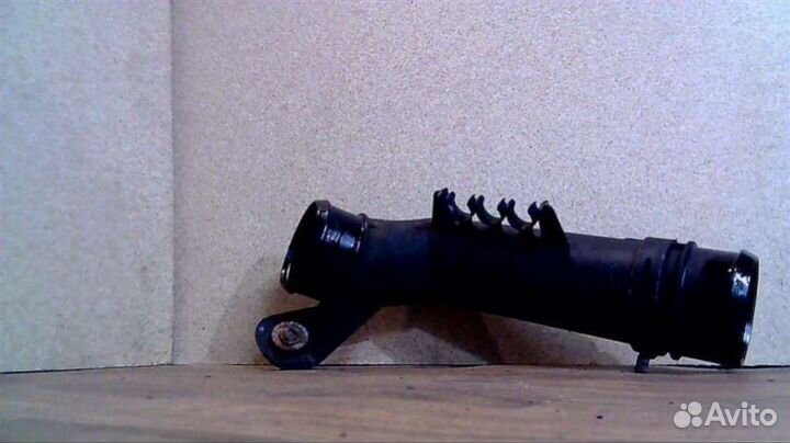 Патрубок интеркулера Volkswagen Touran - 1 поколен