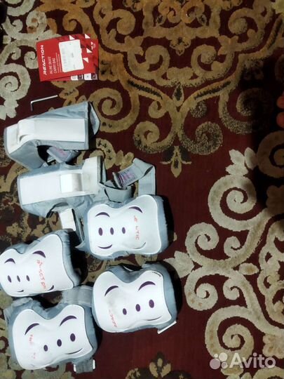 Роликовые коньки Reaction