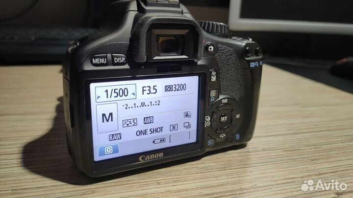 Фотоаппарат canon 550d kit