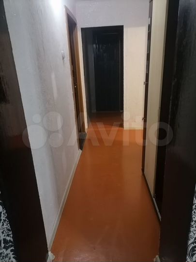 2-к. квартира, 48 м², 1/9 эт.