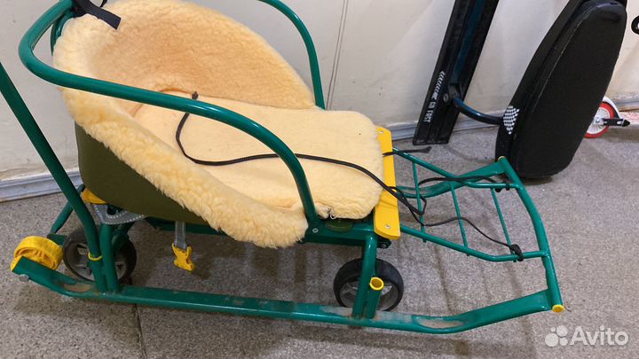Санки с колесами
