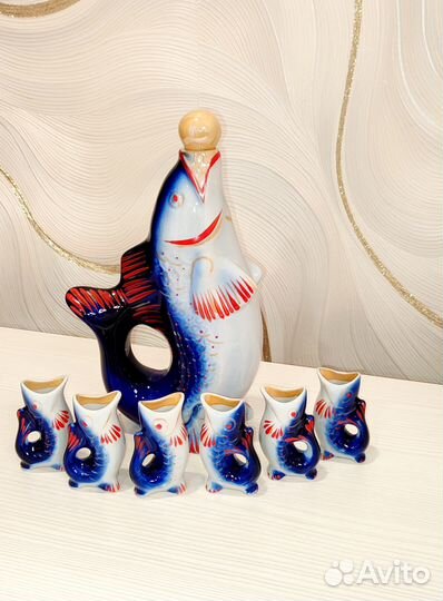 Графин и стопки 