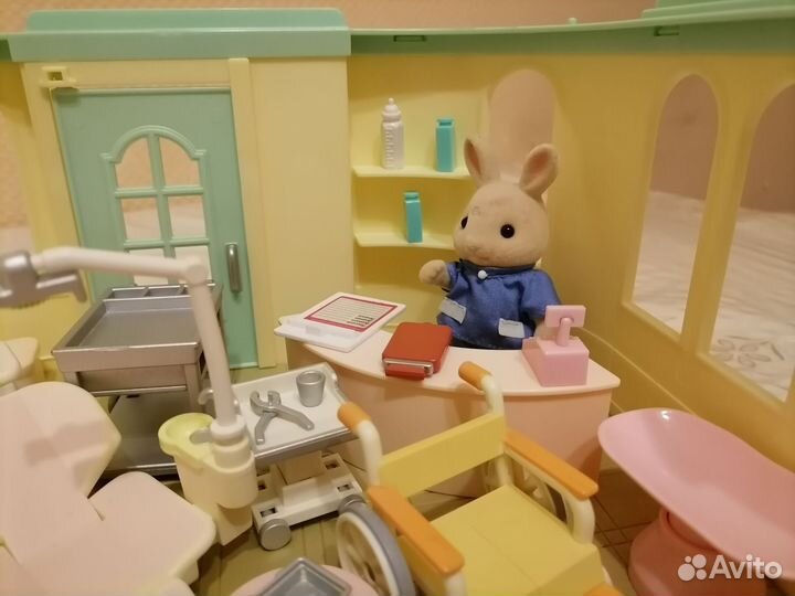 Sylvanian families больница + стоматология