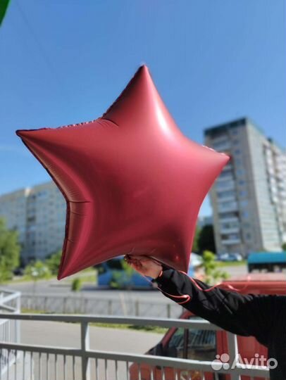 Фольгированные шары звезда