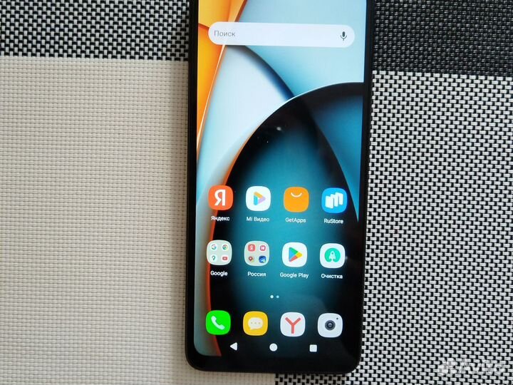 Xiaomi Redmi, 4 ГБ