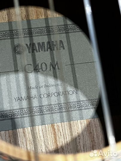 Yamaha C40M