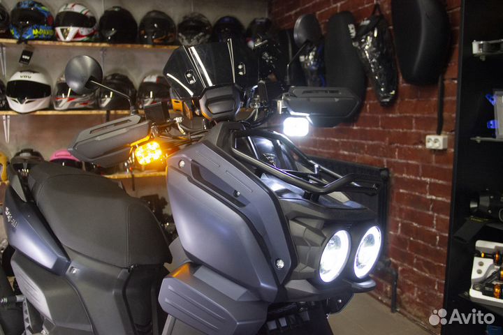 Скутер Vento Smart 3 50 кубов (170сс)