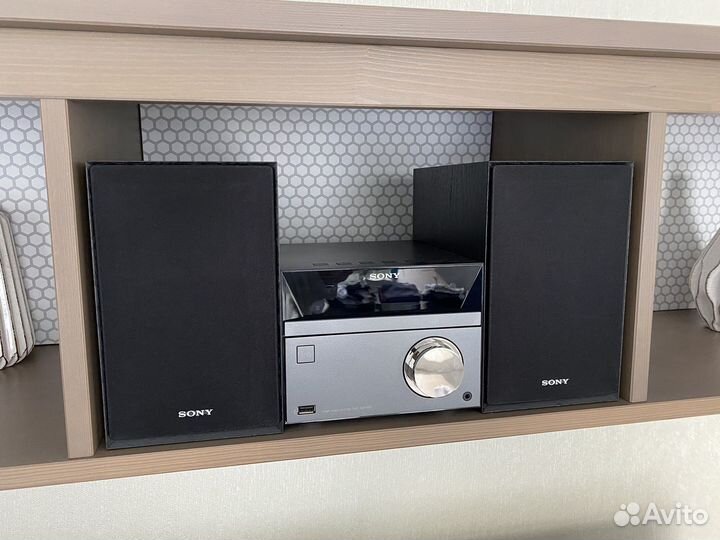 Музыкальный центр Sony HCD-SBT40D