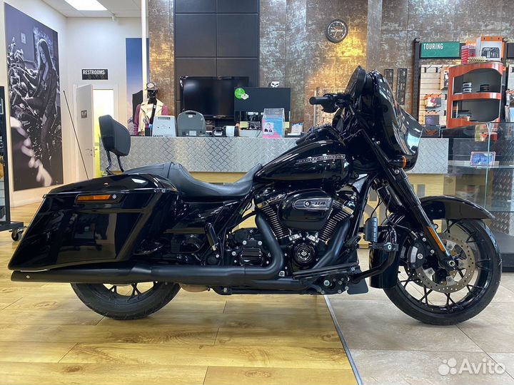 Harley-Davidson Street Glide Special