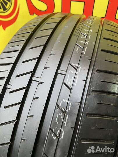 Habilead SportMax S2000 235/35 R20 92W