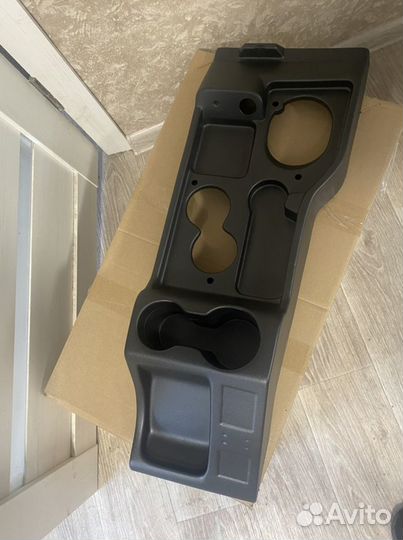 Тоннель, консоль на Ниву