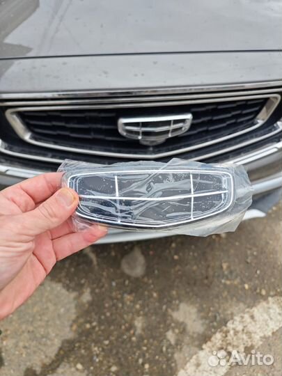 Значок Geely