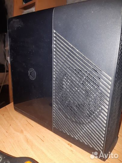 Xbox 360e прошитый