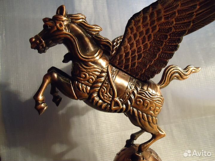 Пегас. Настольная зажигалка. Высота 20 см