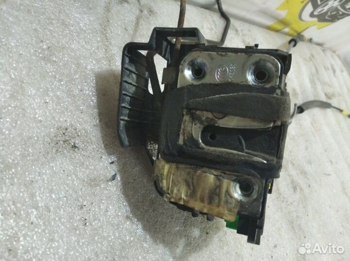 Замок двери передний левый Kia Rio 3 седан G4FA