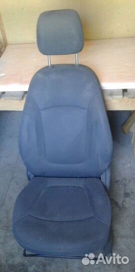 Chevrolet Spark M300 сиденье