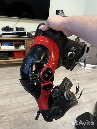 Защита колена Asterisk Ultra Cell 3.0