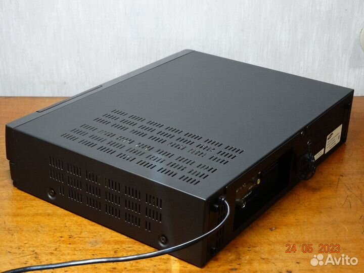 Видеомагнитофон samsung VK-300