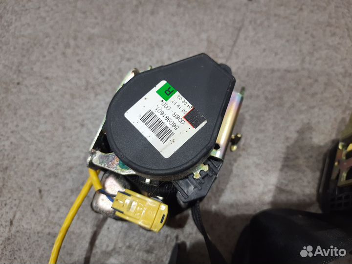 Передние ремни безопасности для Porsche Cayenne S