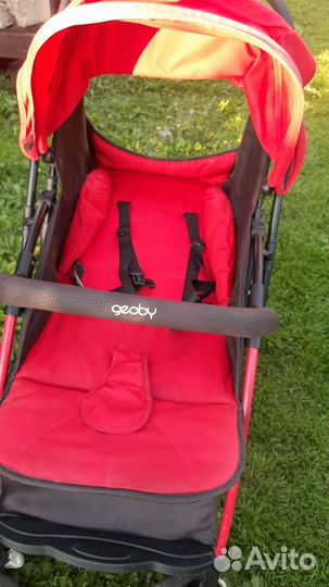 Прогулочная коляска детская складная